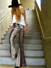 Skinny Bag Hip Retro Print Micro-Flare Damenhose
